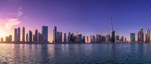 Cityscape Dubai Panoramisch Uitzicht Van Business Bay Met Weerspiegeling Van — Stockfoto