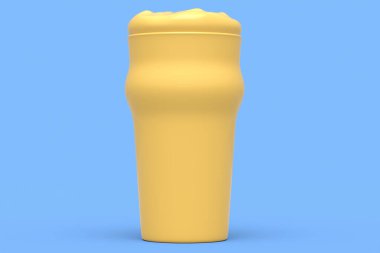 Mavi tek renkli arka planda izole edilmiş buzlu bardak taze bira. Tatillerde alkol kullanımı, Ekim Festivali veya Aziz Patrick Günü