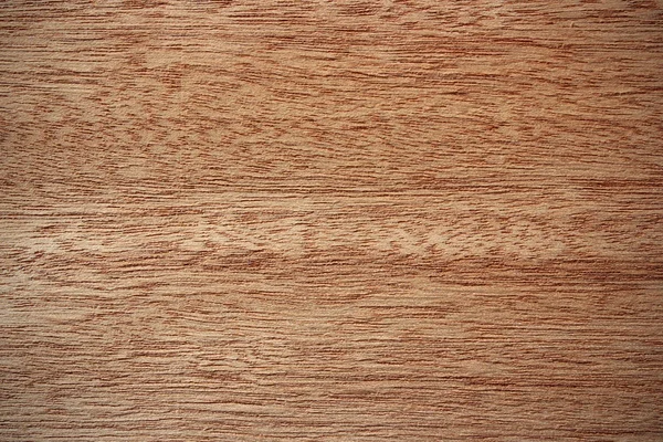 Деревянная поверхность Окуме - горизонтальные линии — стоковое фото