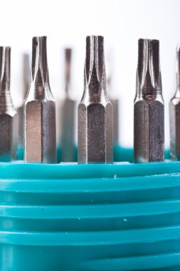 hassas tornavida dikey