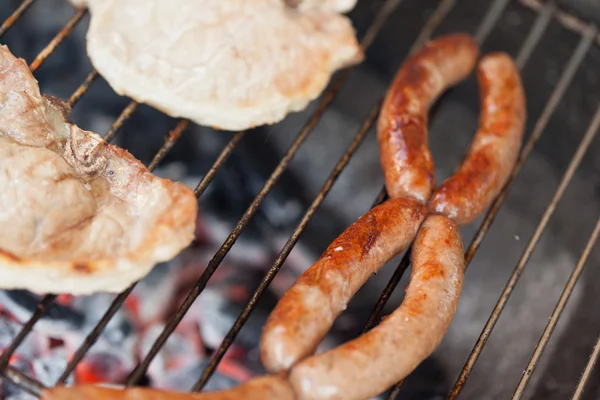 Salsiccia e bistecca — Foto Stock