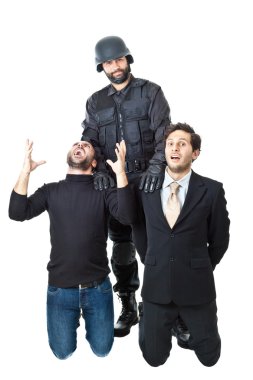 ikisi de tutuklandı