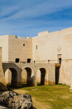 barletta kale Köprüsü