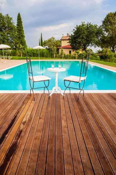 Pool in Tuscany — Stock Photo, Image