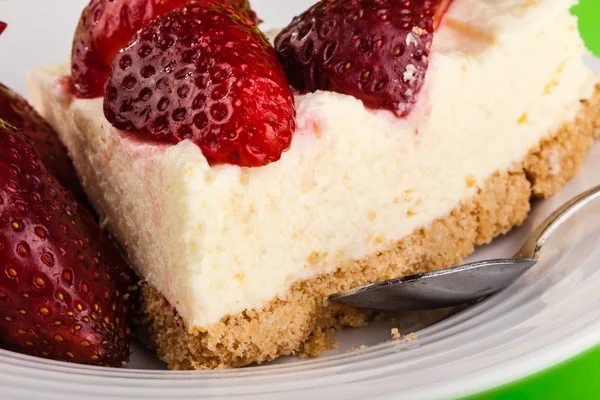 Detalhe do cheesecake de morango — Fotografia de Stock