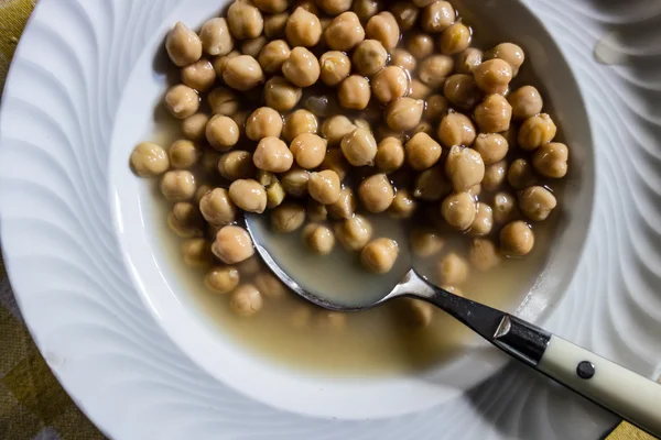 Plato de garbanzos —  Fotos de Stock