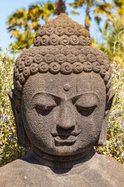 Buda.