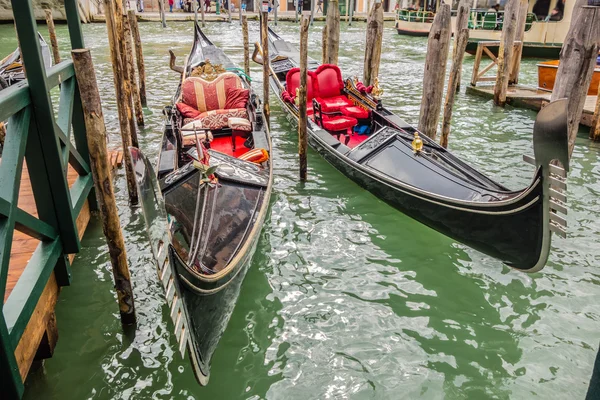 Two gondolas — Stock Photo, Image