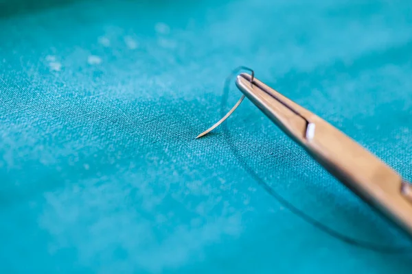 Curved needle — Stock Photo, Image