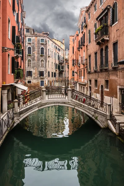Venice bridge — Stock Photo, Image