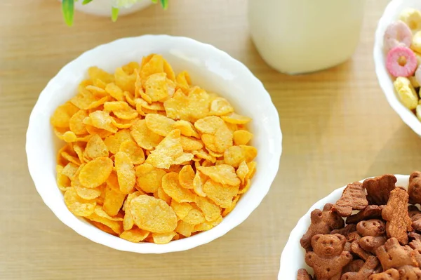 Cereais Com Leite Para Café Manhã Mesa — Fotografia de Stock