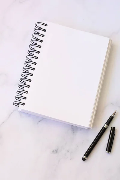 Open Blank Notebook Pen Mock Dairy —  Fotos de Stock