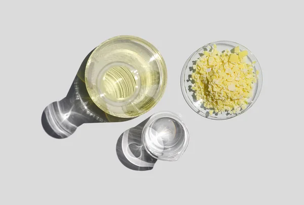 Closeup Chemical Ingredient White Laboratory Table Sodium Sulfide Flake Chemical — Stock Photo, Image