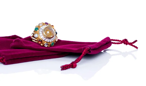 Golden Rutilated Quartz Diamonds Nine Gemstones Ring Red Velvet Bag — 스톡 사진