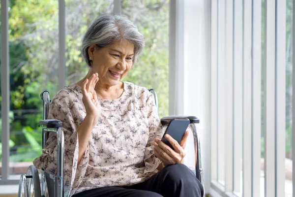 Asian Gray Hair Old Woman Waving Her Hand Remote Communication — Stock Photo, Image