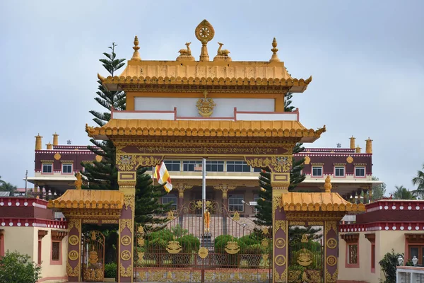 Vstupní Brána Kláštera Ganden Jangtse Tibetském Táboře Mundgod Karnataka Indie — Stock fotografie