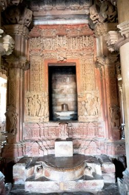 Sanctum Shivalinga, Batı Grubu, Khajuraho, Madhya Pradesh, Hindistan, UNESCO Dünya Mirası Bölgesi
