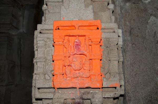Idole Sculptée Seigneur Ganapati Sur Paroi Intérieure Temple Kukdeshwar Dédiée — Photo