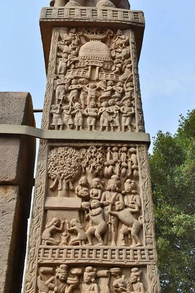 Stupa North Gateway Right Pilar Panel Gift Monkey パネル1 ストゥーパ崇拝 — ストック写真