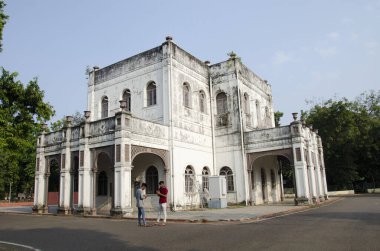 Sağlık müzesi binası, Sayaji Baug kompleksi, aynı zamanda Kamati Baug, Vadodara, Gujarat, Hindistan