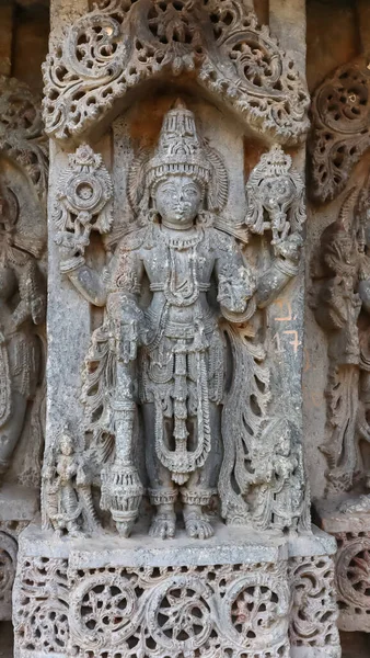 Skulptur Von Lord Vishnu Auf Dem Lakshminarsimha Tempel Javagal Hassan — Stockfoto
