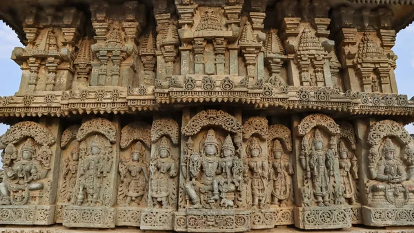 Skulpturer Indian Gudar Vishnu Lord Varun Väggen Lakshminarsimha Temple Javagal — Stockfoto