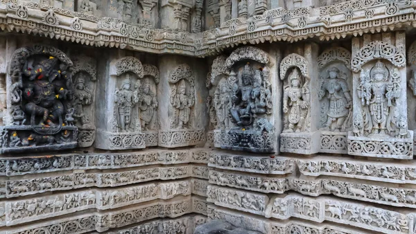 Sculptures Lord Ganesha Lord Shiva Lord Vishnu War Sculptures Wall — Stock Photo, Image