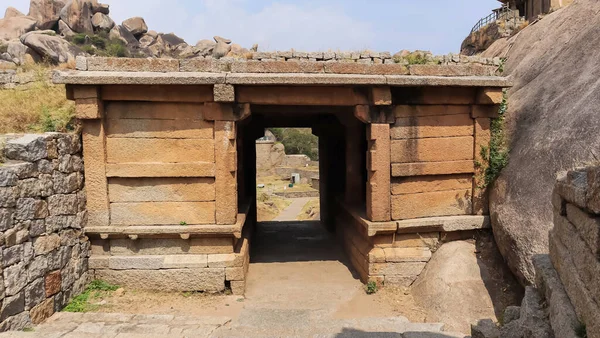 Una Las Puertas Entrada Del Fuerte Fuerte Chitradurga Karnataka India — Foto de Stock