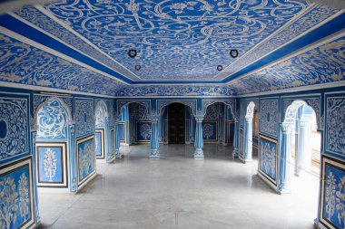 Sukh Nivas Dinlenme Salonu Chandra Mahal 'in ikinci katında, Şehir Sarayı, Jaipur, Rajasthan, Hindistan