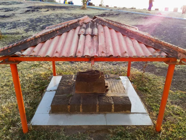 Sadguru Stavan Lingam Stone Shiva Linga Fort Sajjangad Sajjangad Satara — Stock fotografie