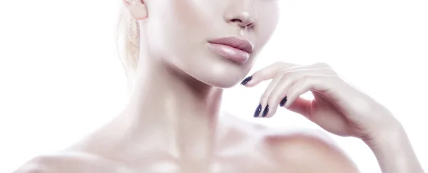 피부와 색깔의 입술을 여성의 아름다운 초상화 메이크업 — 스톡 사진