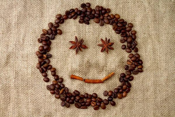 Sorriso sorridente de grãos de café — Fotografia de Stock