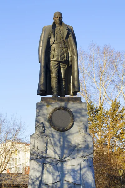 Monument erected near the monastery in Irkutsk shot the Admiral Kolchak — Stock Photo, Image