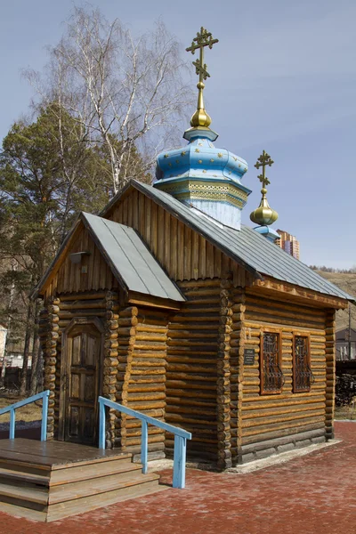 Wooden church in Holy Assumption Monastery in the city of Krasnoyarsk — Stock Photo, Image