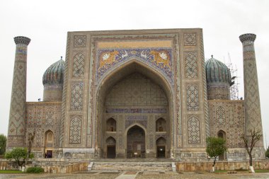 Semerkand, Özbekistan'ın registan Meydanı ulugbek medrese