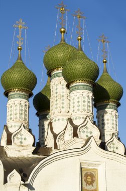 Nijniy Novgorod Ortodoks Kilisesi yeşil kubbe