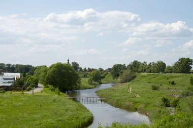 gözlem güverte görünümünden nehir ısıtıcı ve suzdal şehrini akarsularından biri