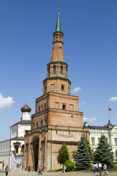 Schiefer Turm im Kasan Kreml — Stockfoto