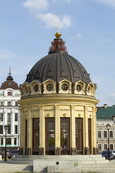 Un pequeño mirador en la calle San Petersburgo en Kazán —  Fotos de Stock