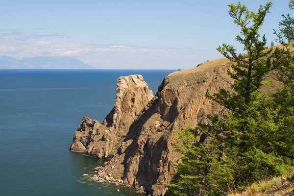 Cape på stranden av lake baikal — Stockfoto