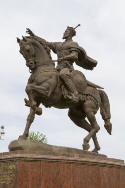 Taşkent ana kare Tamerlane Anıtı