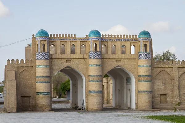 Brány starého města Chiva, Uzbekistán — Stock fotografie