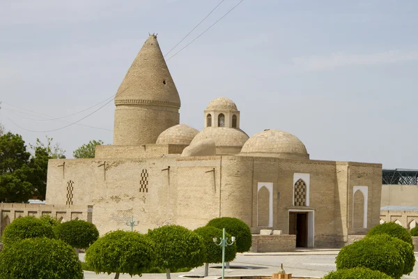 O antigo mausoléu no Uzbequistão — Fotografia de Stock
