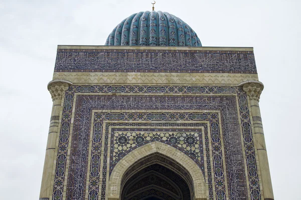 Náboženské budovy nad hrobku muslimského světce — Stock fotografie