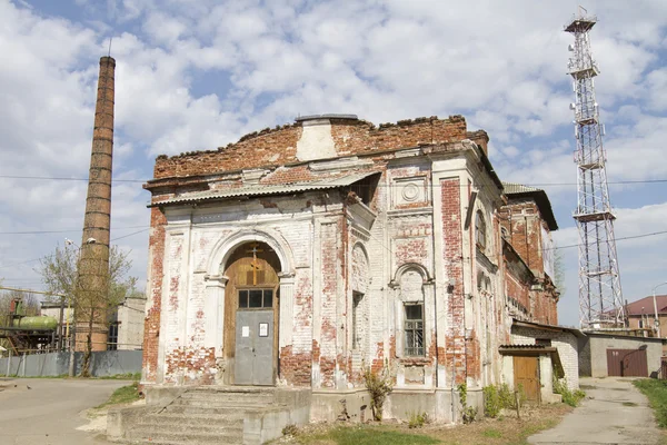 Руины старой церкви в Городеце, Нижегородская область — стоковое фото