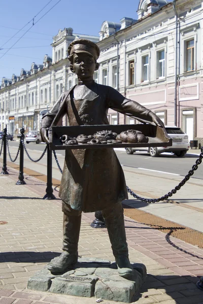 NIZHNY NOVGOROD, RUSIA - 09 DE MAYO: Monumento al panadero el 9 de mayo de 2014 en Nizhny Novgorod . —  Fotos de Stock