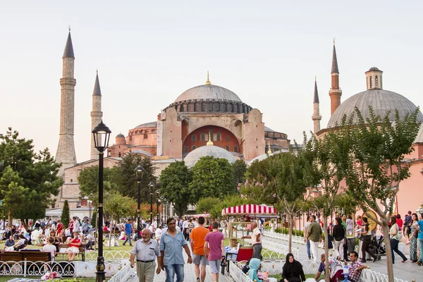 Вид на собор Святой Софии с Голубой горы в Стамбуле — стоковое фото