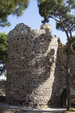 Kale kadifekale izmir birçok turist ziyaret