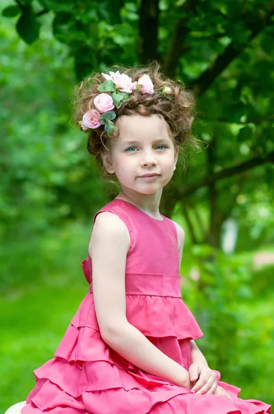 Adorable little girl outdoors — Stock Photo, Image