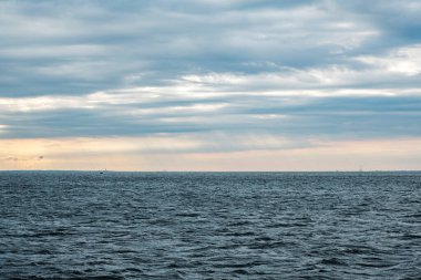 Saint Petersburg, Rusya 'nın Baltık Körfezi. St. Petersburg yakınlarındaki Finlandiya Körfezi 'nde deniz yoluyla seyahat edin..